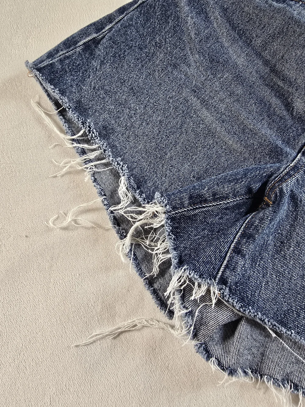 Madewell▪️The Curvy Perfect Jean Short High Waisted in Light Blue Denim